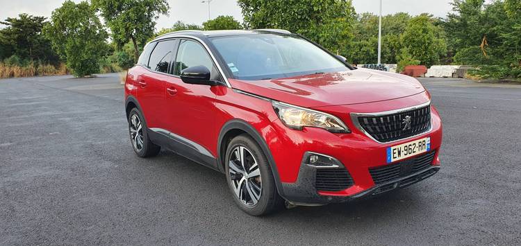 voiture occasion PEUGEOT 3008 à la Réunion disponible sur noutlauto.re