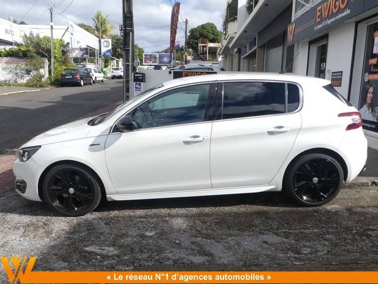 voiture occasion PEUGEOT 308 à la Réunion disponible sur noutlauto.re